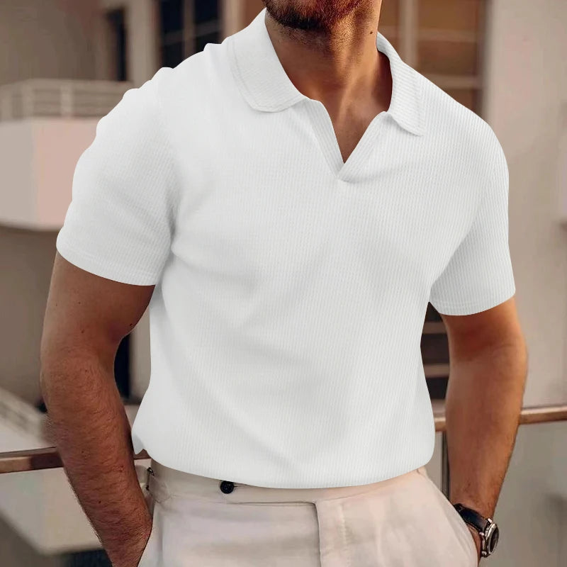 Modern Waffle Polo – Stijlvolle Zomer Must-Have met V-Hals